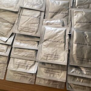 Rodan + Fields Micro - Dermabrasion Paste Packets
